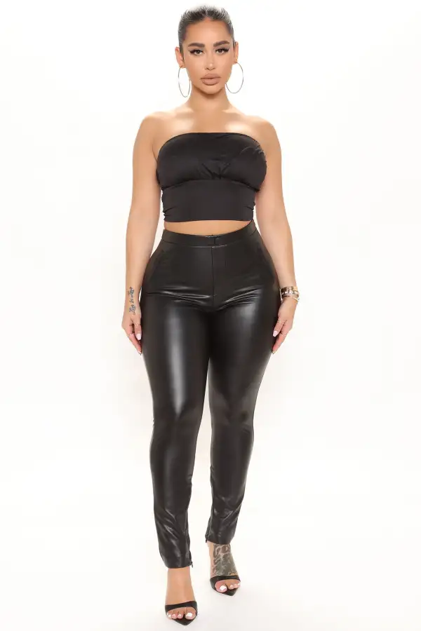 Sweet But Don't Play Double Lined Top - Black