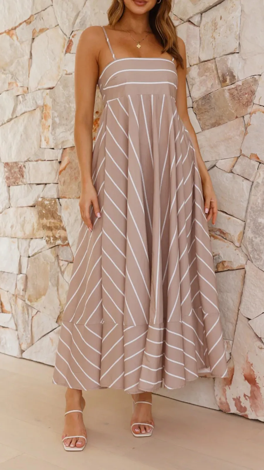 Relaxed Fit Maxi Dress
