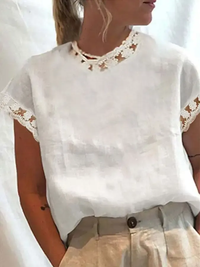 Women's Elegant Lace Turtleneck Top