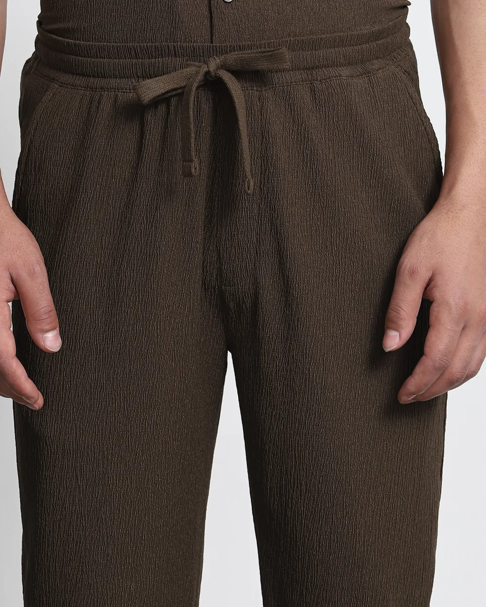 Classic Versatile Slim-Fit Straight-Leg Brown Trousers
