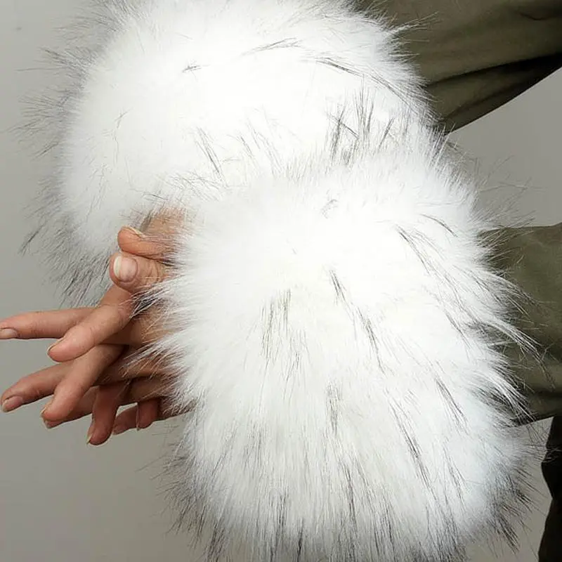 Fashion Imitation Rabbit Fur Bracelet Cuff Wrist Sleeve