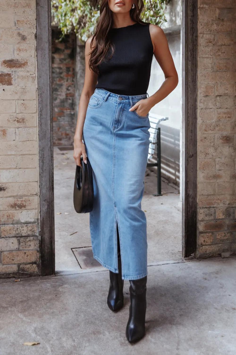 RELAXED MIDI A-LINE KNIT SKIRT