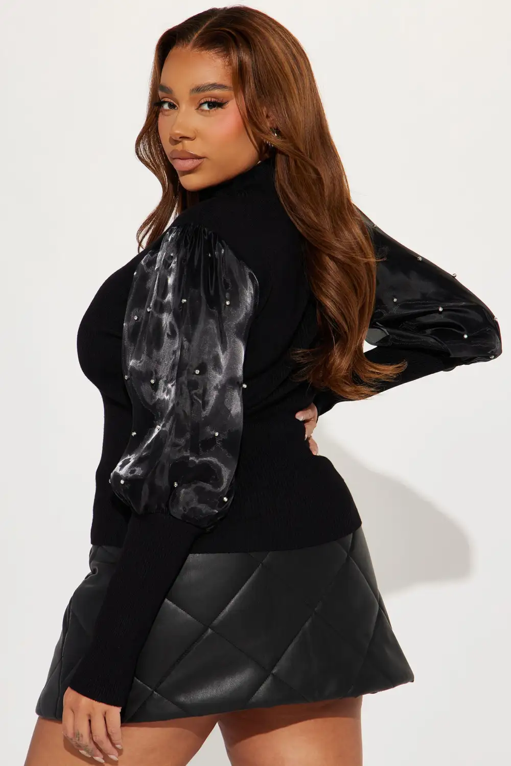 Just Checking In Sweater - Black