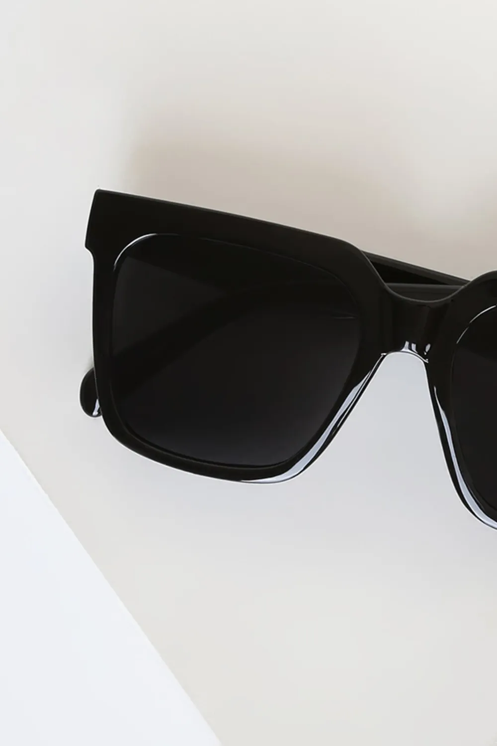 Classic All-Match Black Women's Sunglasses