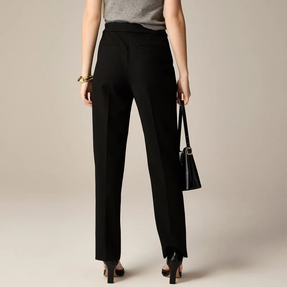 Straight-Leg Stretch Trousers