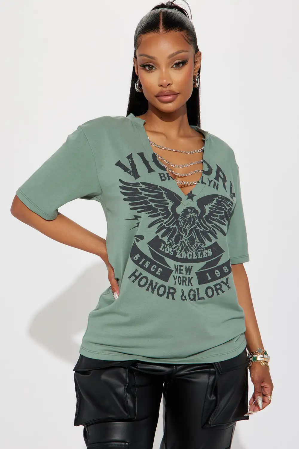 Honor And Glory Graphic Tee - Sage