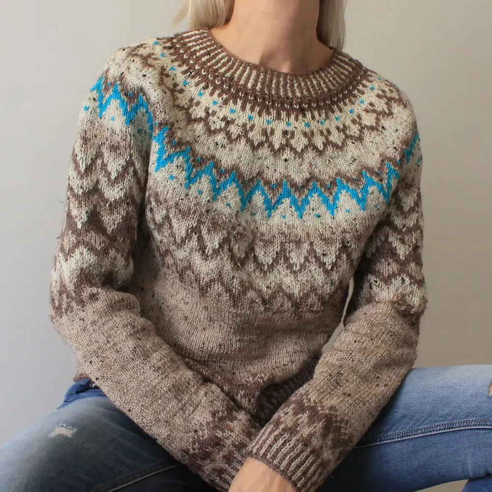 Iceland Contrast Wave Jacquard Crew Neck Sweater