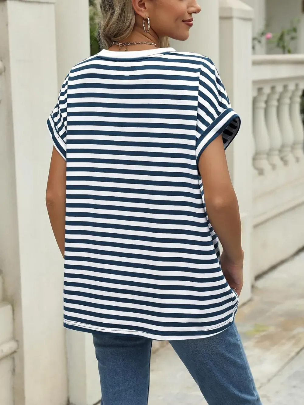 AUTOMET Women Tops Casual Basic T Shirts Loose Fit Crewneck Short Sleeve Summer Outfits