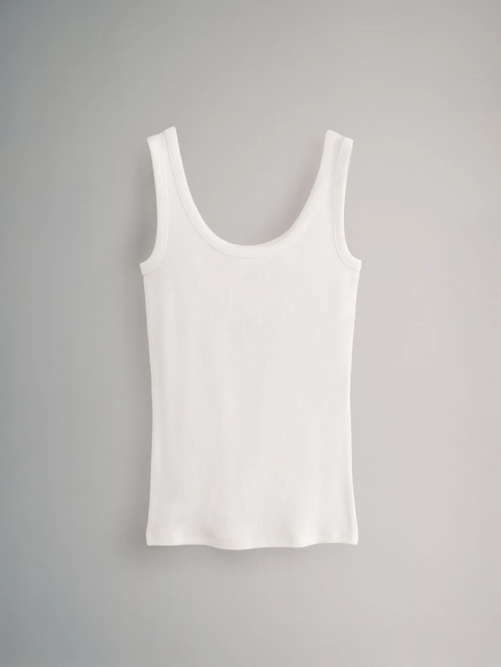 Three-Piece Set Black/Khaki Green/White Ribbed Tank Top