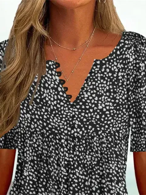 Women's Half Sleeve V-neck Floral Printed Tops