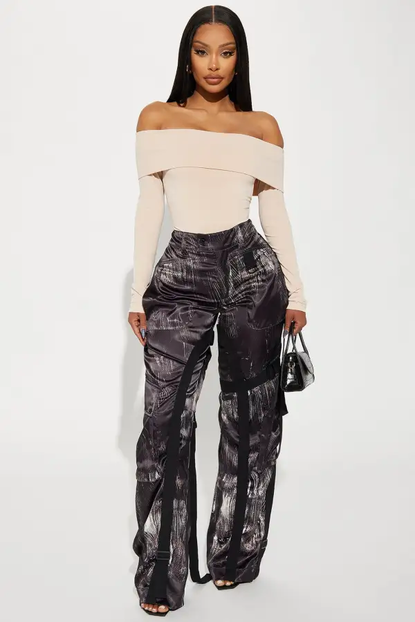 Jada Off Shoulder Top - Taupe