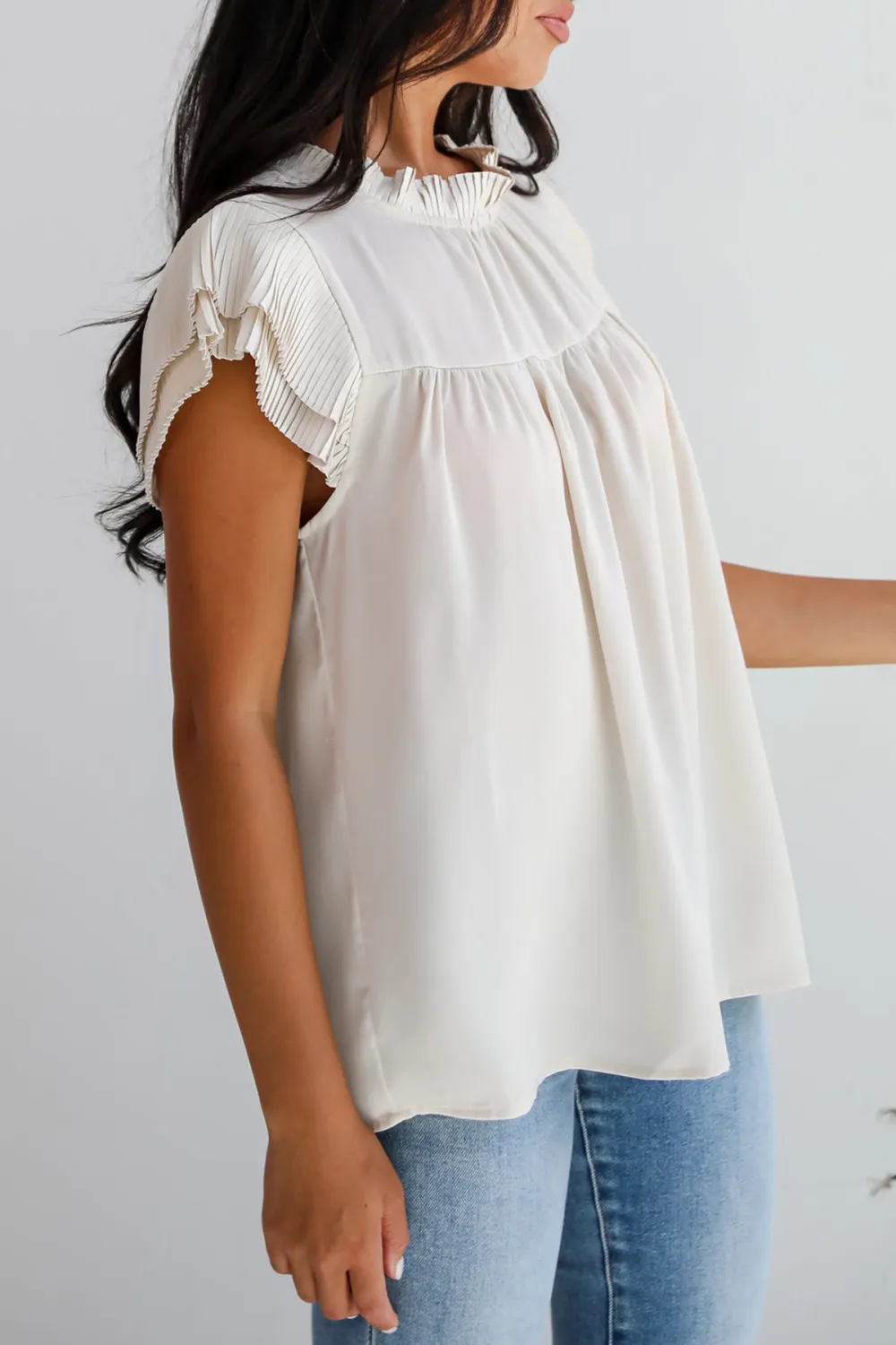 Convincing Aesthetic Cream Ruffle Blouse