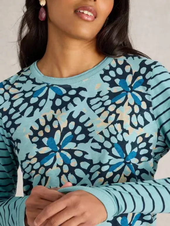 Crew Neck Art Graphic T-Shirt