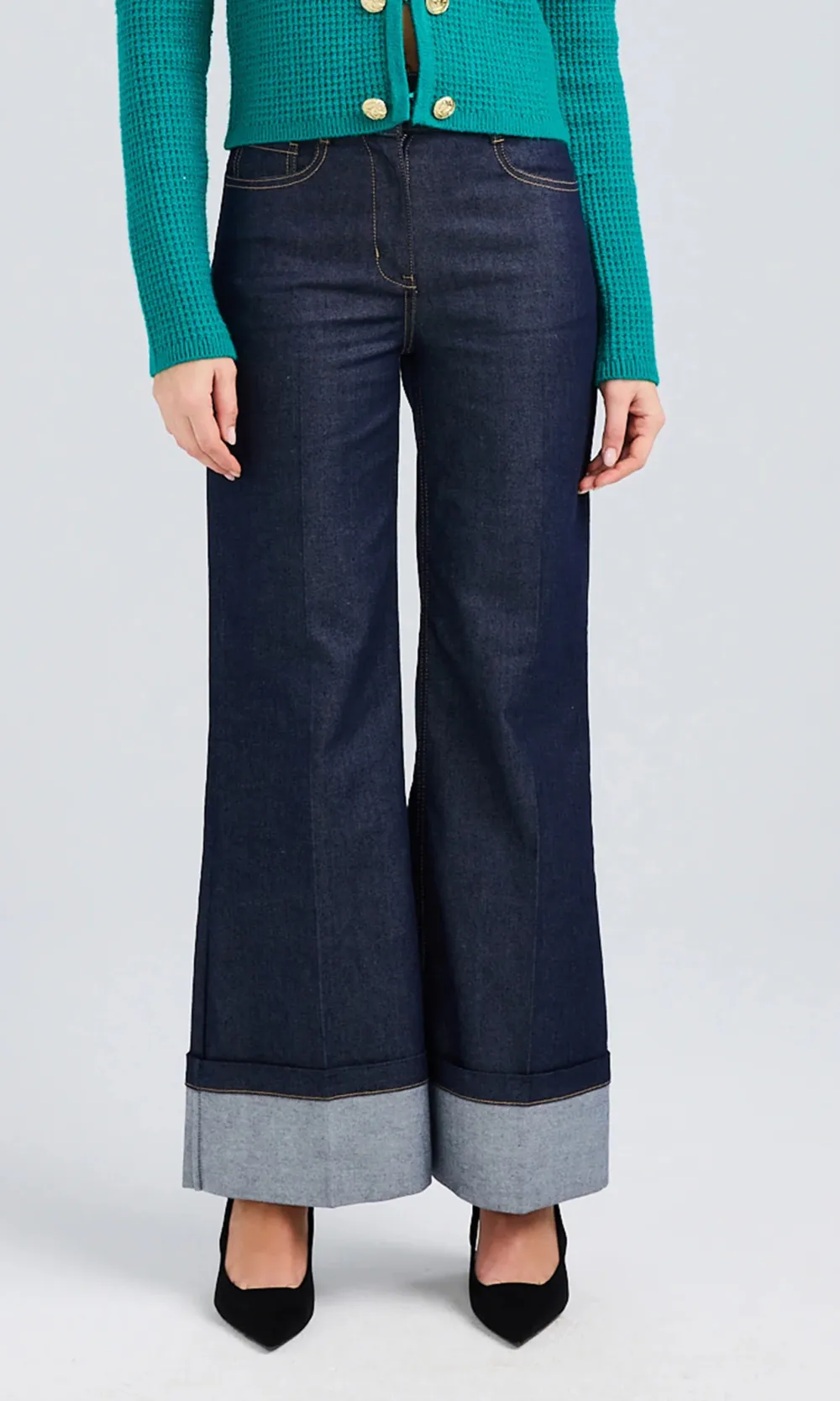 Dark-Colored Wide-Leg Jeans With Cuffs
