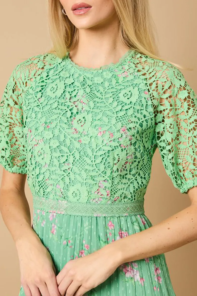 Casual Style Sage Floral Lace Bodice Pleated Dress