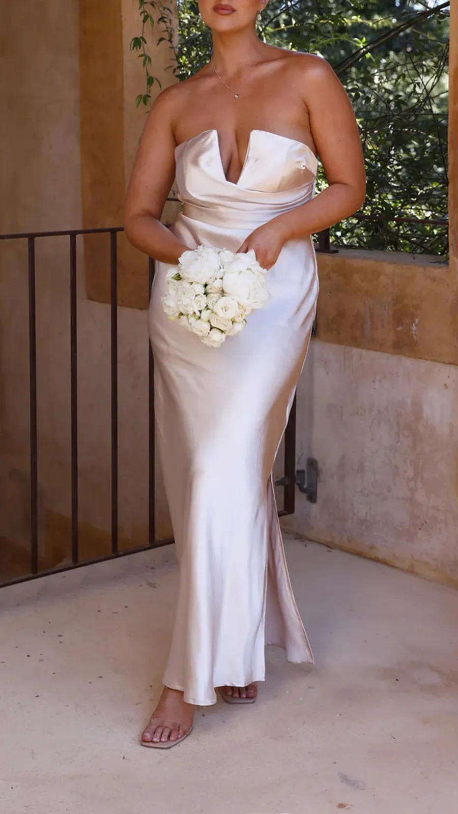 Strapless Design Maxi Dress