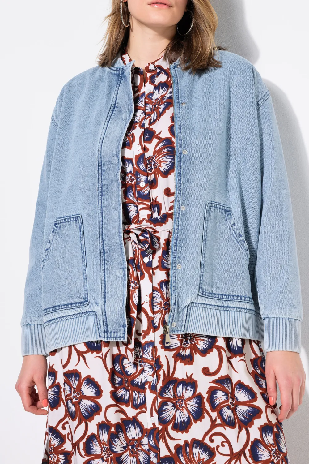 University Collar Light Denim Jacket