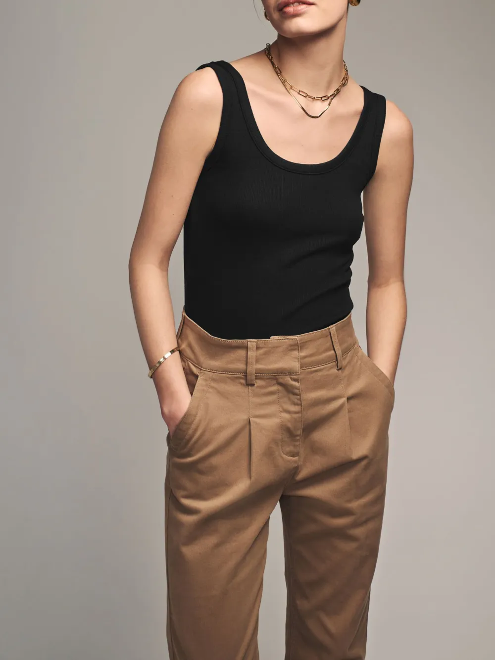 Three-Piece Set Black/Khaki Green/White Ribbed Tank Top