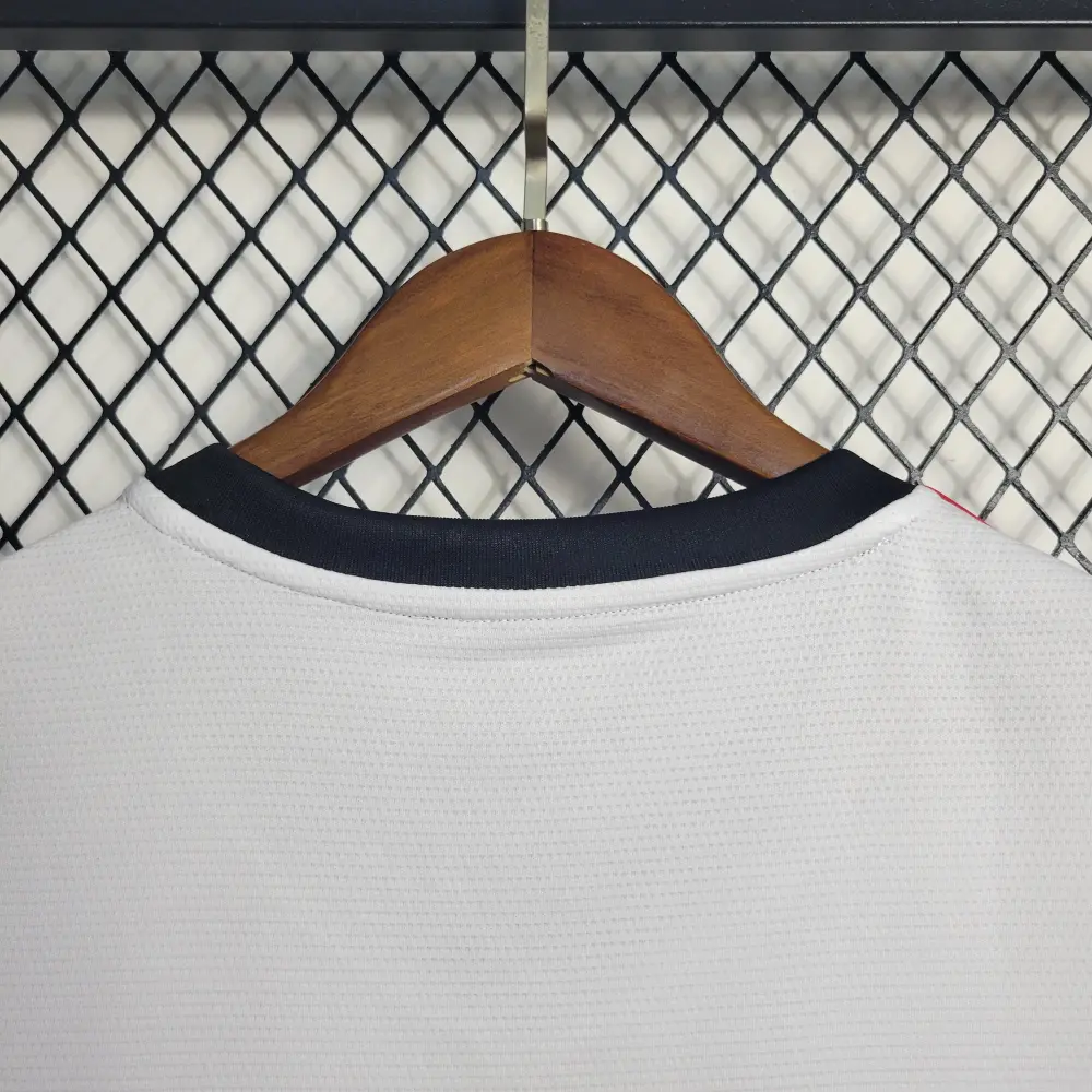 Camisa São Paulo Third 22/23 Feminina - Branca e Preta