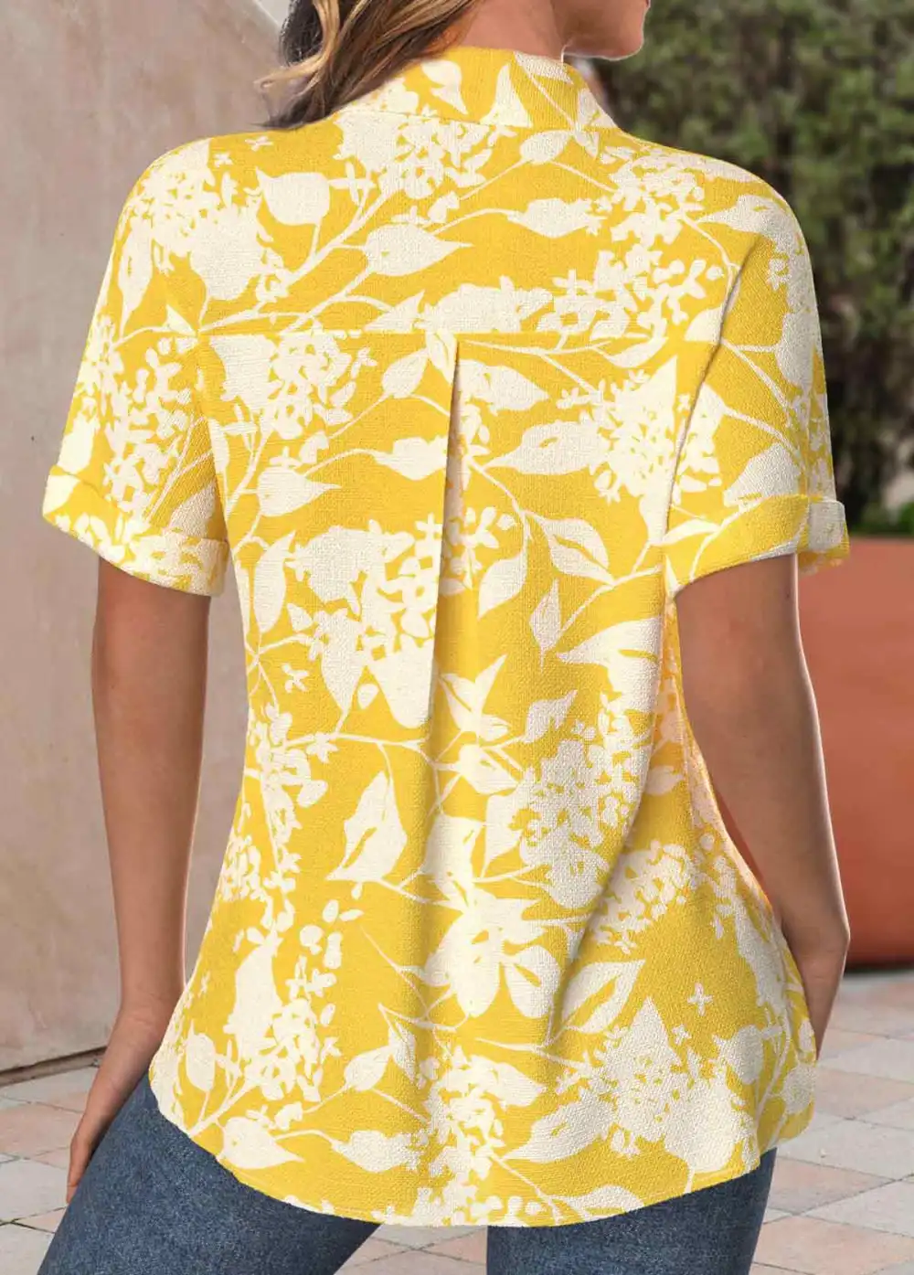 Gold Button Leaf Print Short Sleeve Shirt Collar Blouse