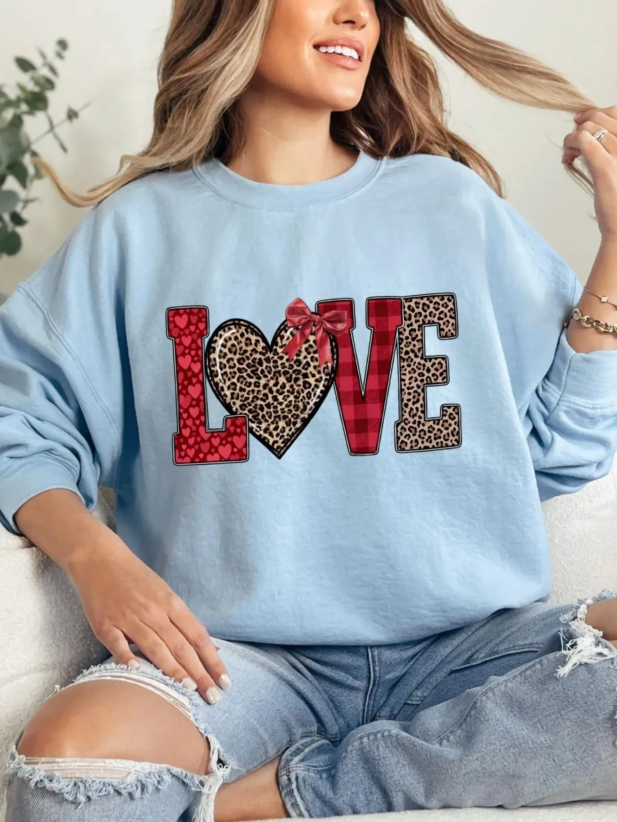 Leopard Love Heart Sweatshirt