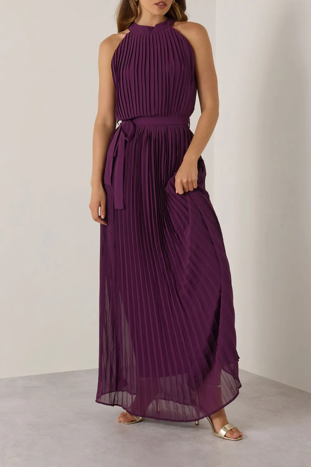 Burgundy Red Halterneck Design Maxi Dress