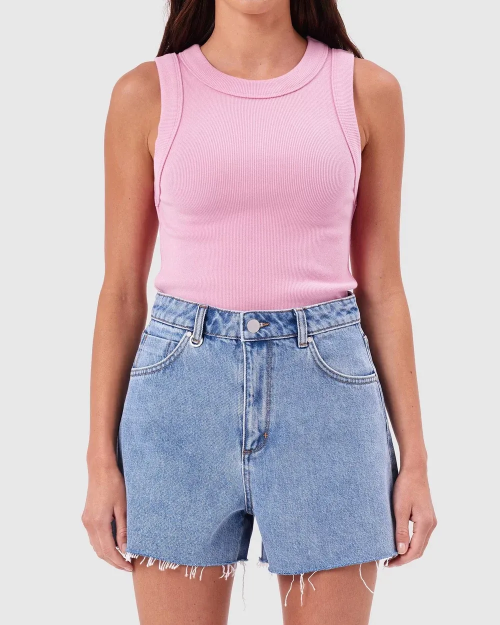 Plain white round neck striped vest