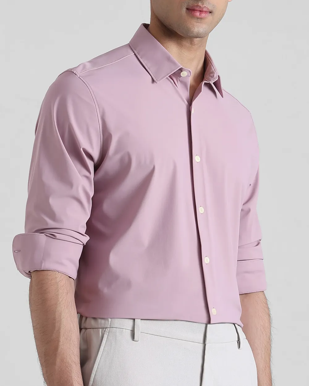 Leisure Soft And Comfortable Slim-Fit Lilac Shirt