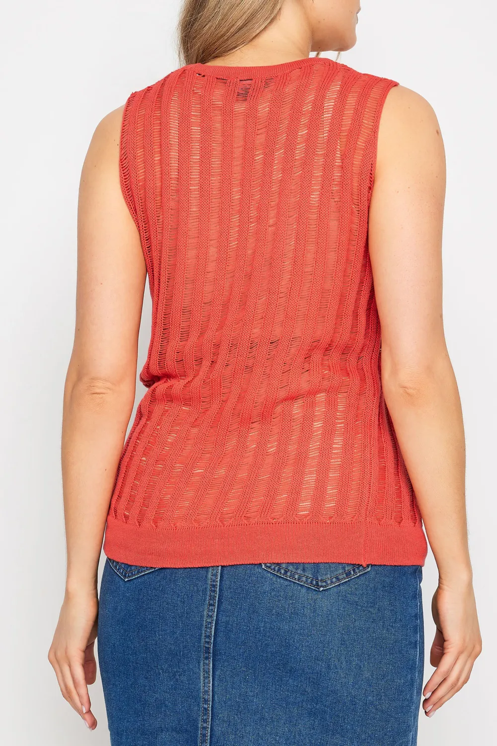 Round Neck Knitted Vest