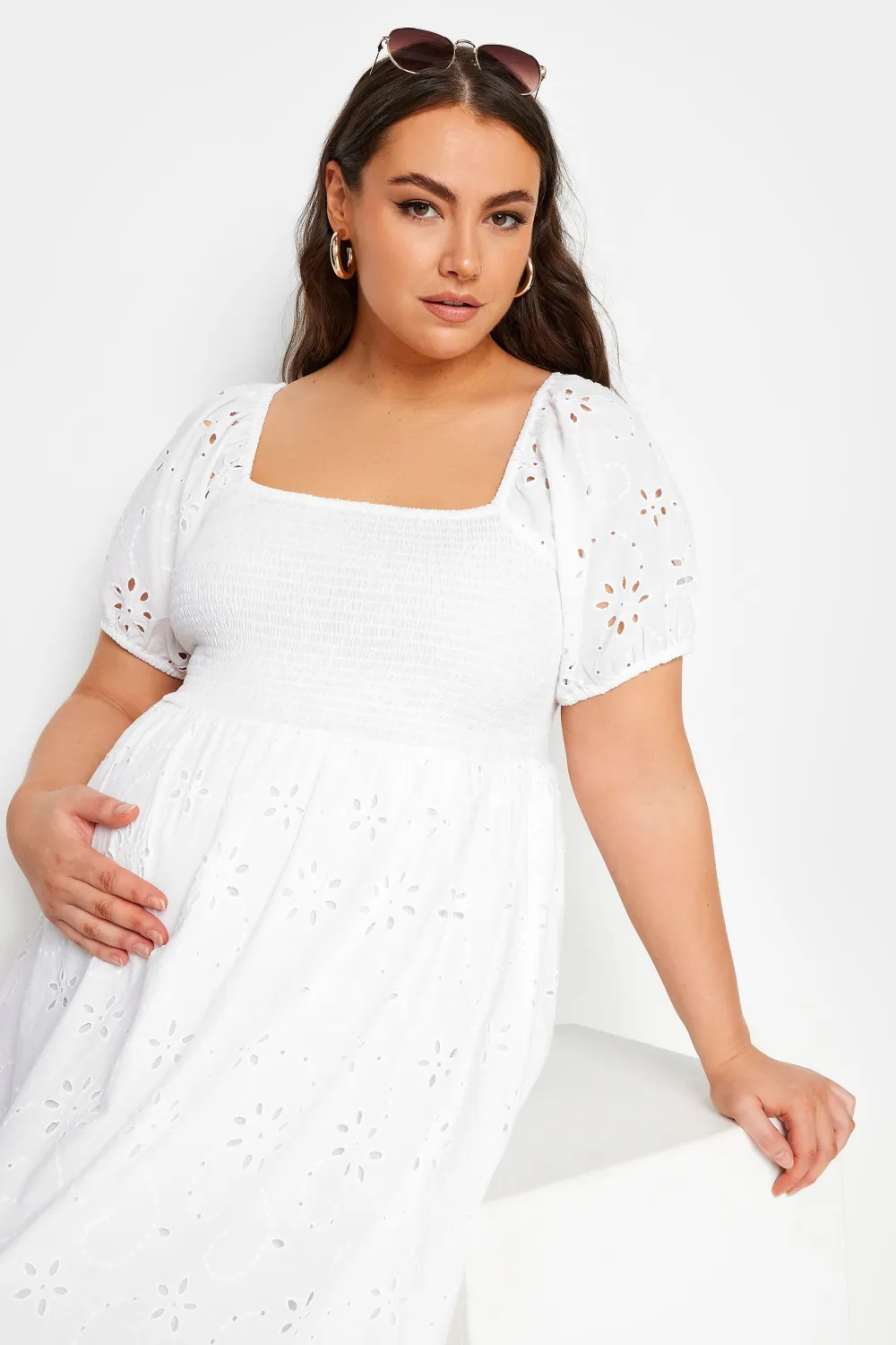 BUMP IT UP MATERNITY Curve White Cotton Broderie Midi Dress