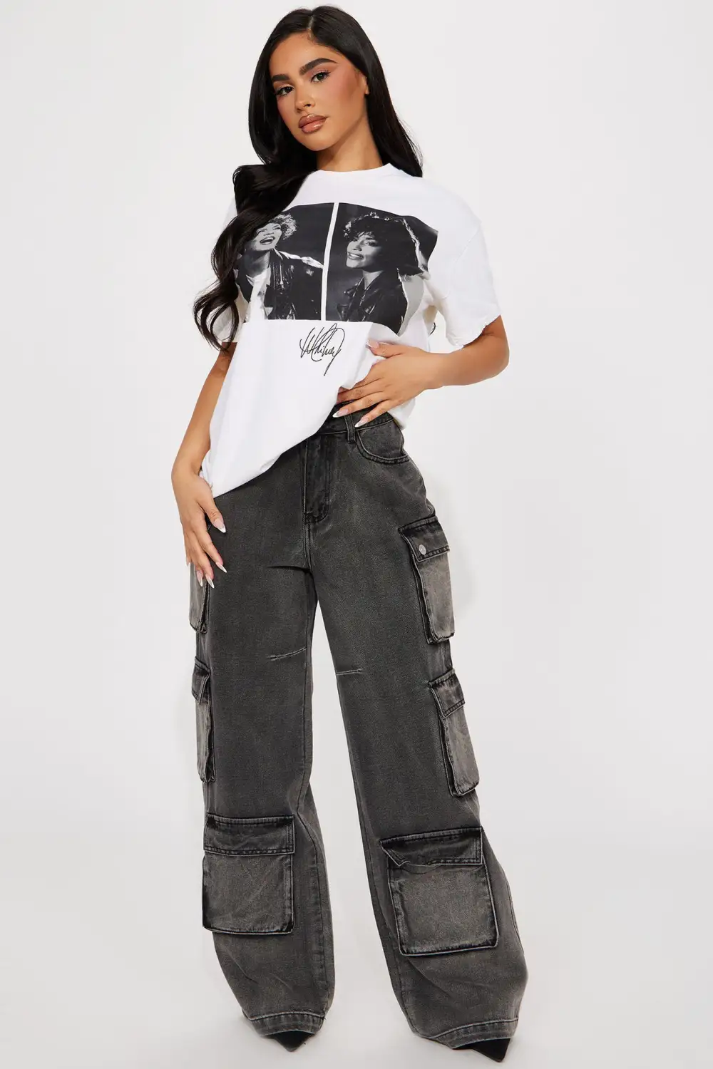 Whitney Houston Photoreal Graphic Tee - Beige