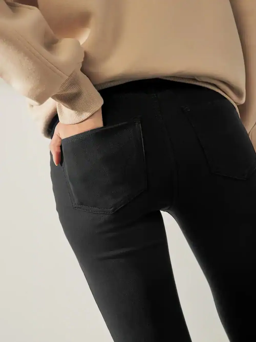 Short Denim Jacket With Skinny Pants