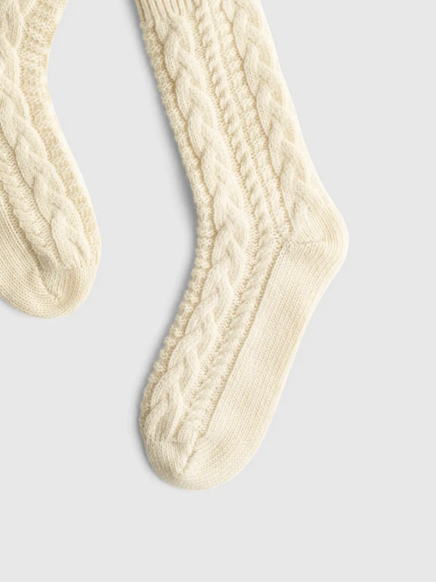 Soft Cable Crew Socks
