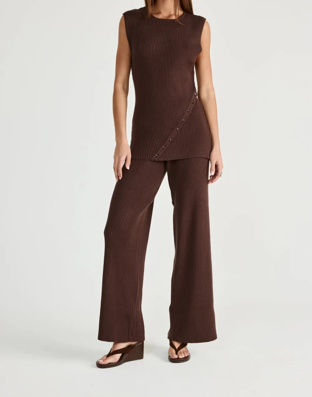 Women's Leg-Lengthening Ribbed Trousers