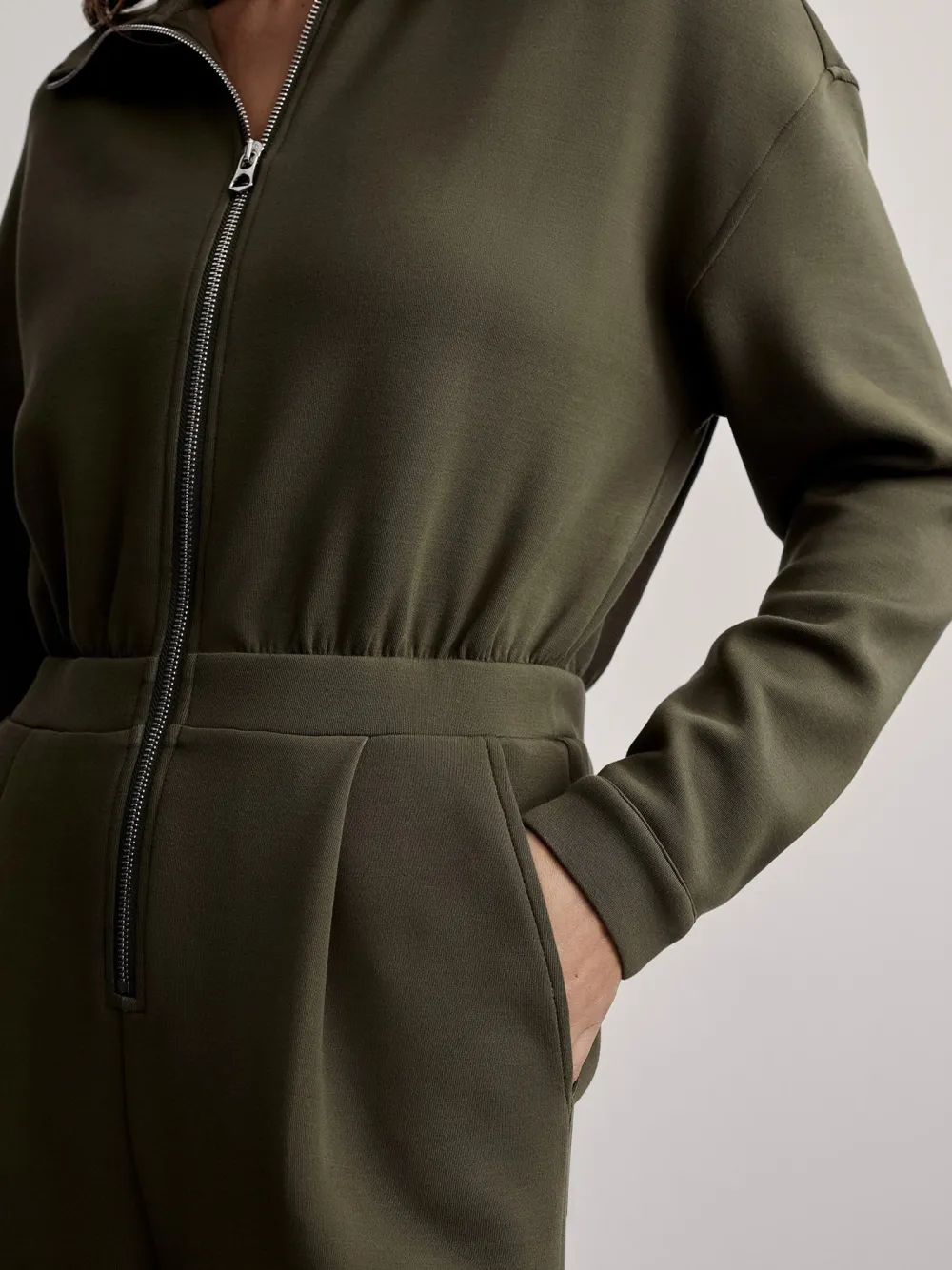 Casual Zip-Front Long-Sleeve Jumpsuit