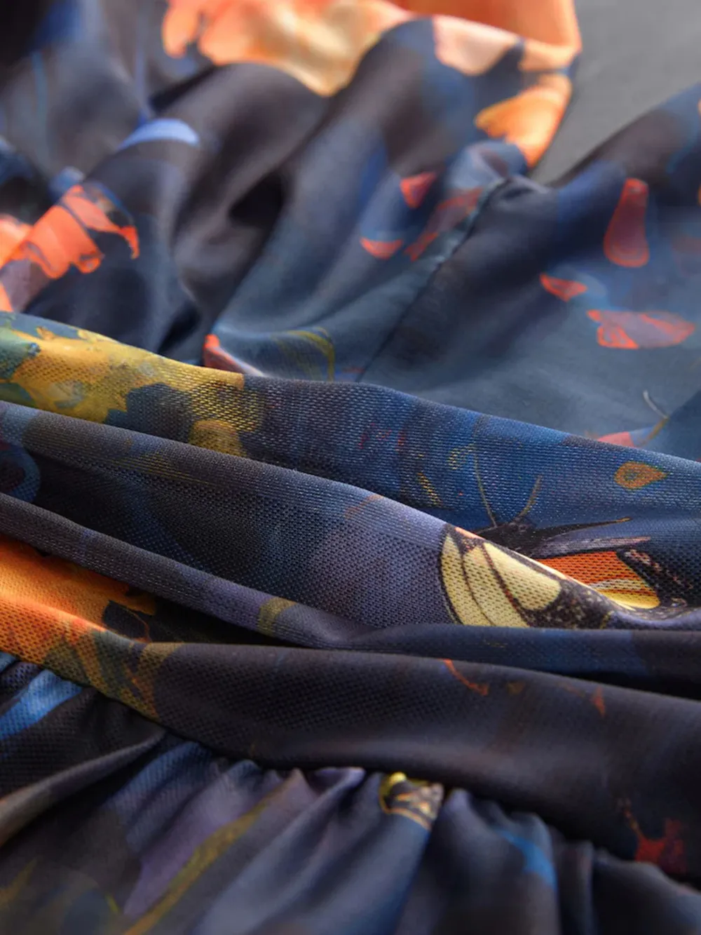 Elegant Floral Printed High-Waisted Slimming Dress