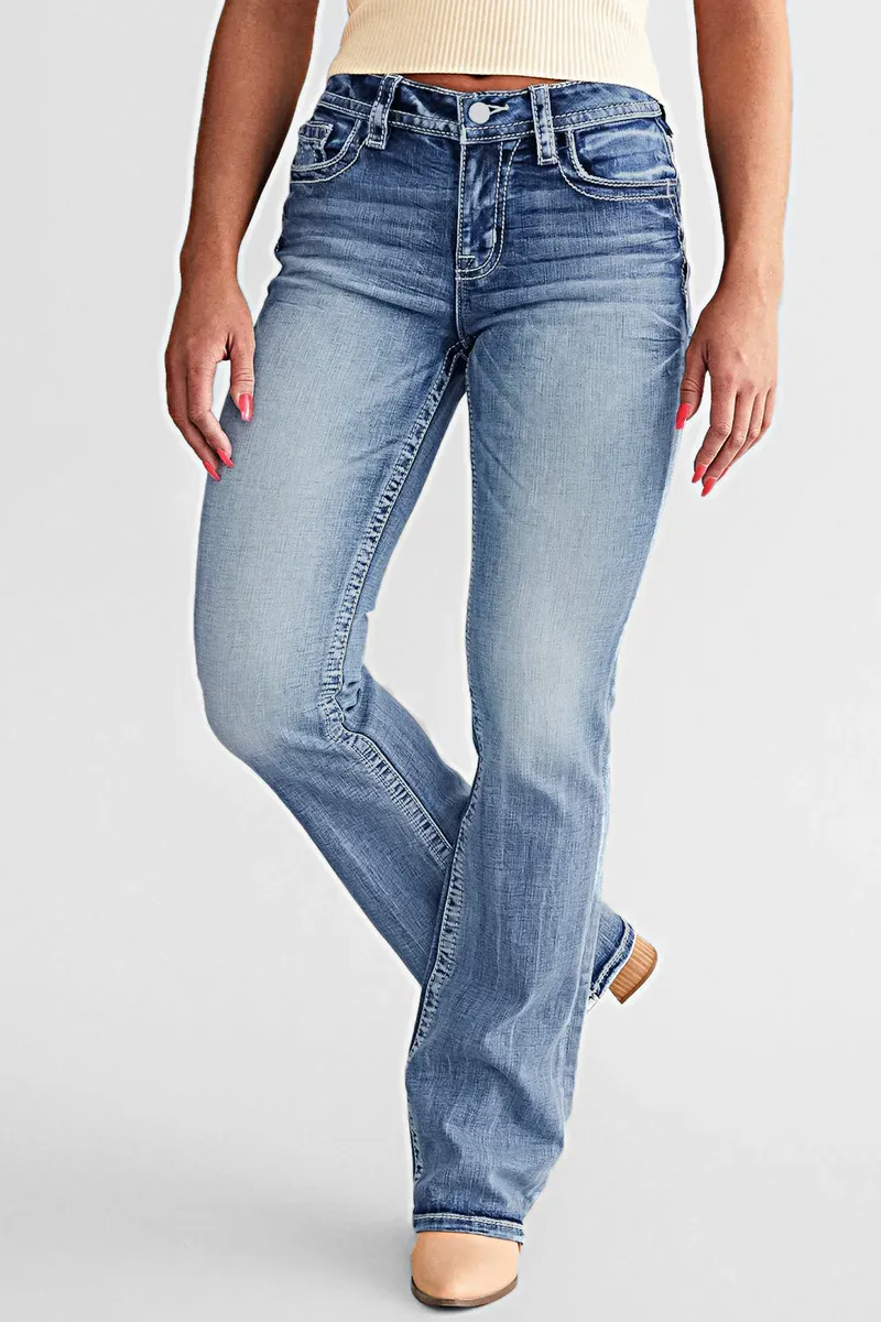 Pocket Detail Mid Rise Straight Leg Jeans