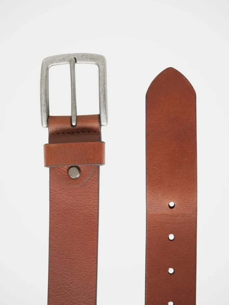 Versatile Tan Leather Belt