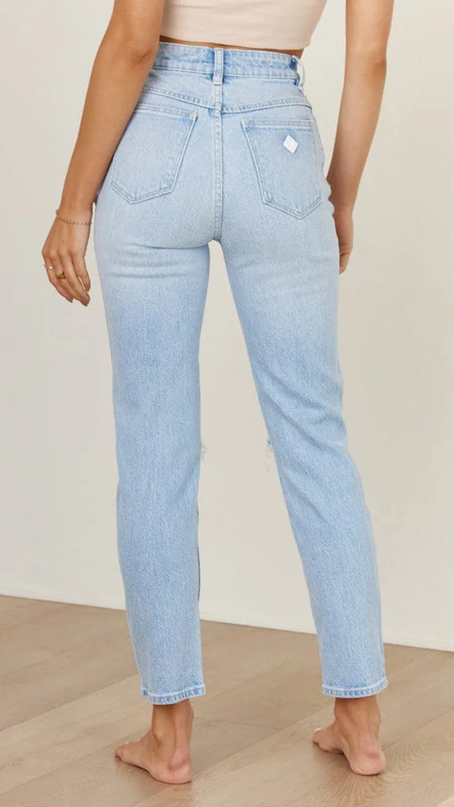 Perfect Curve Ripped Jeans