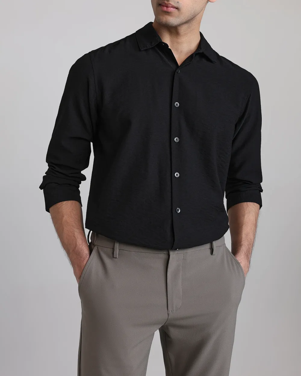 Leisure Simple Comfortable Slim-Fit Breathable Black Shirt