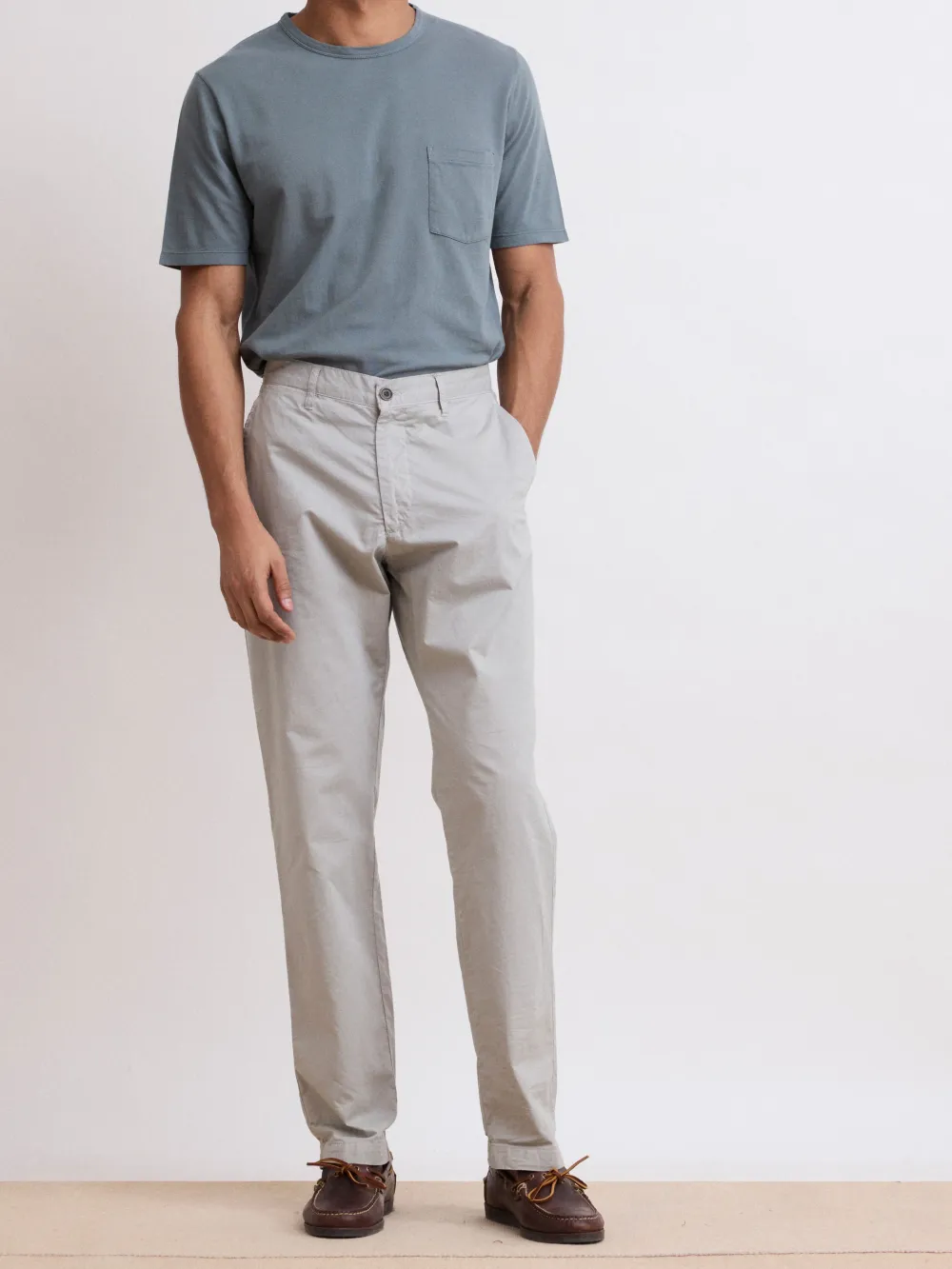 Casual Style Men's Grey Light Chino Pants