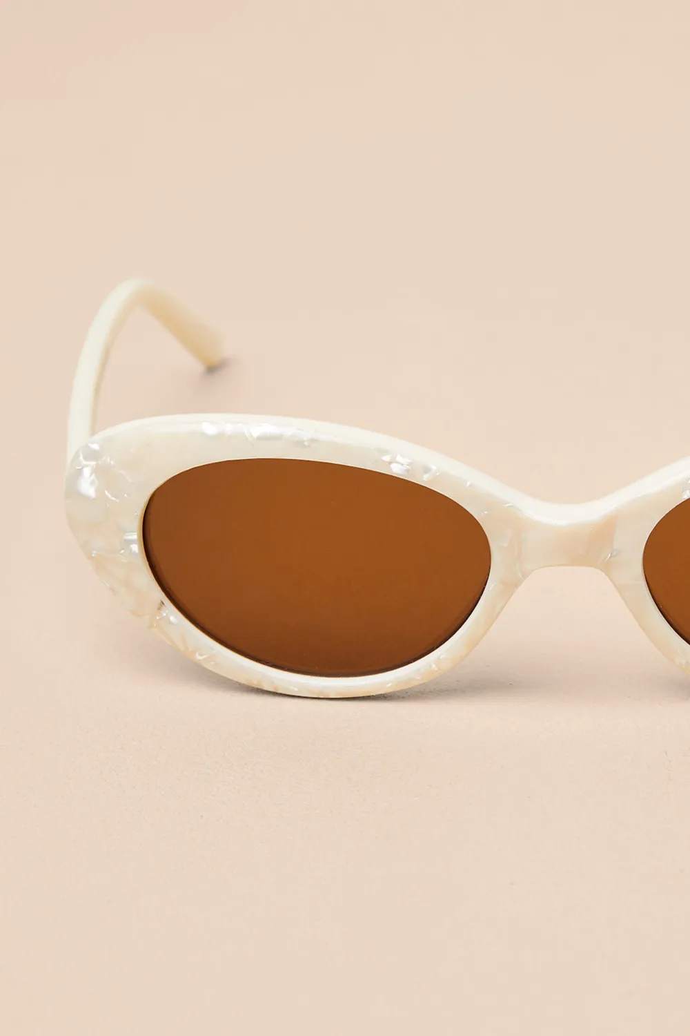 Sweet Girly Cream-Colored Versatile Sunglasses