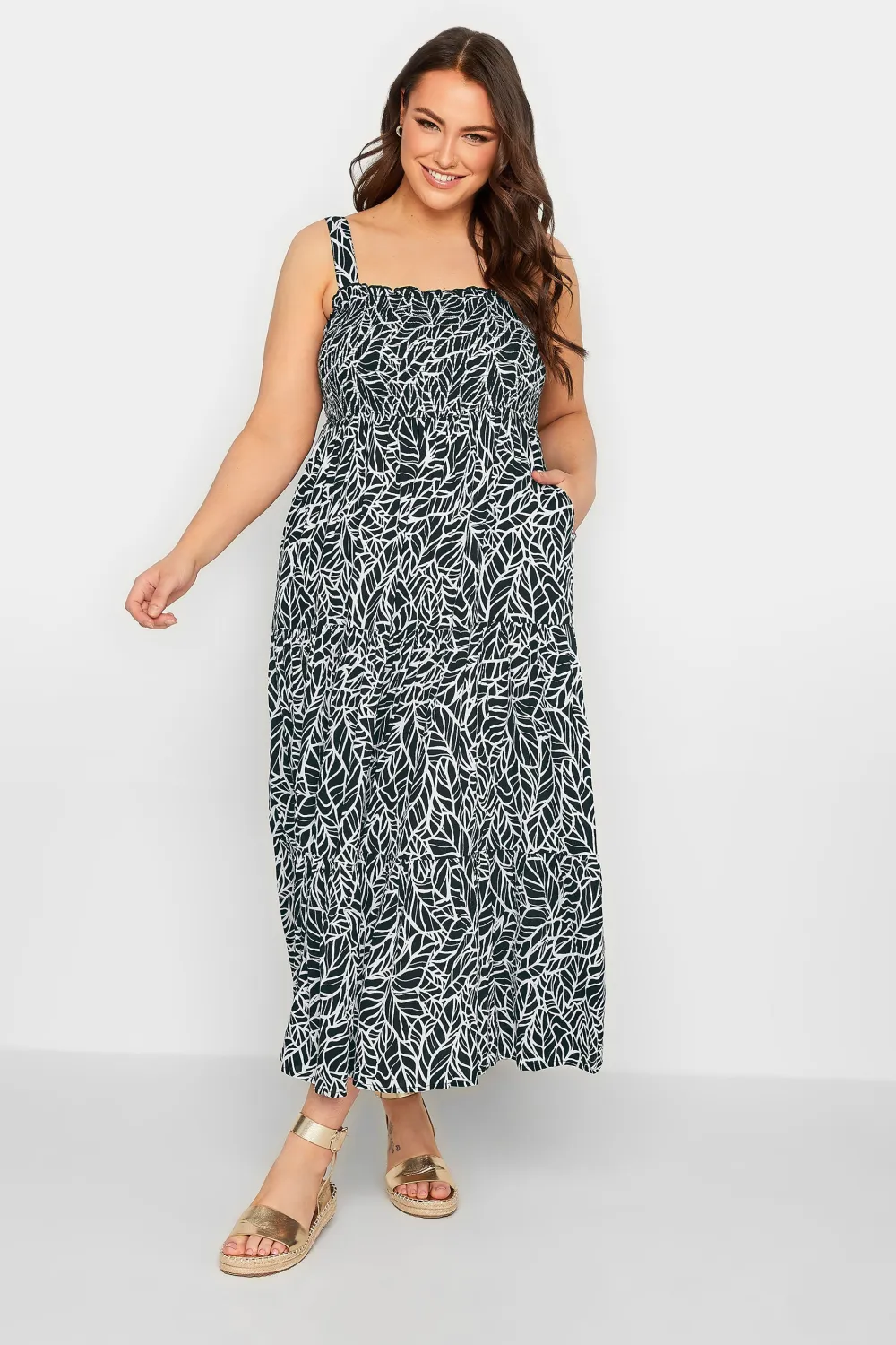 YOURS Curve Black Leaf Print Shirred Maxi Dress