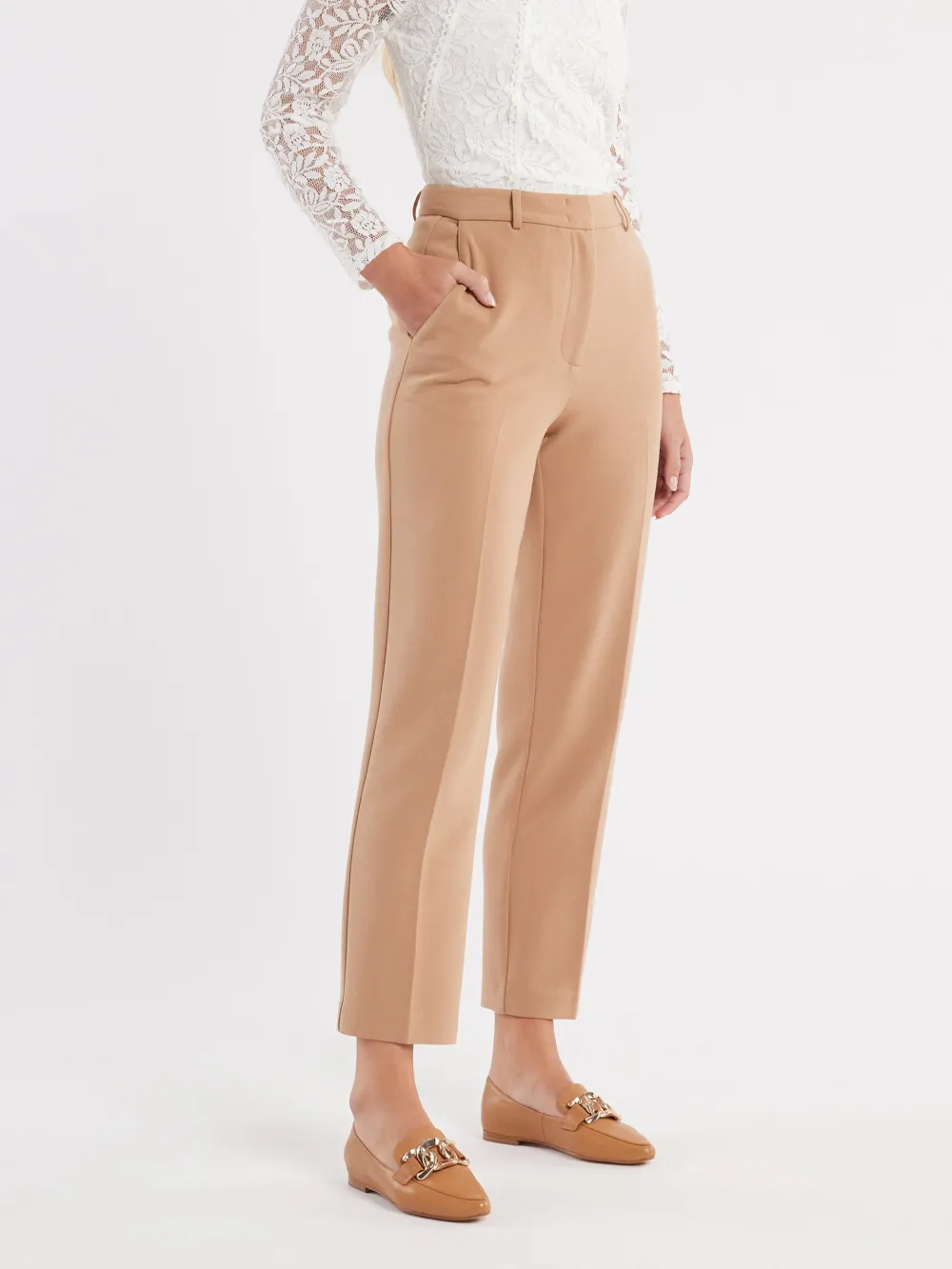 Curvy Fit Slim Pants