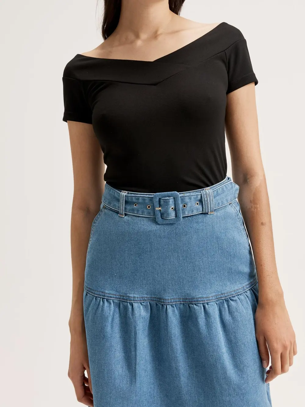 Basic Off Shoulder Cap Sleeve Top