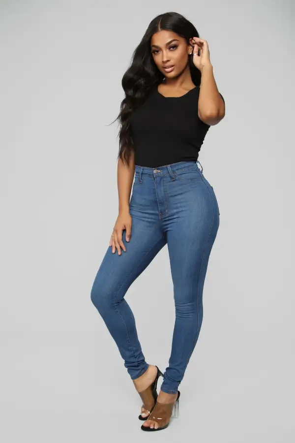 Sabrina Crew Neck Tee - Black