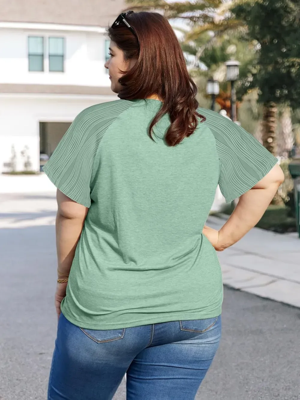 HDLTE Womens Plus Size Tops Floral Bell Sleeves Blouses Summer Crewneck Tunic Loose Casual T Shirts