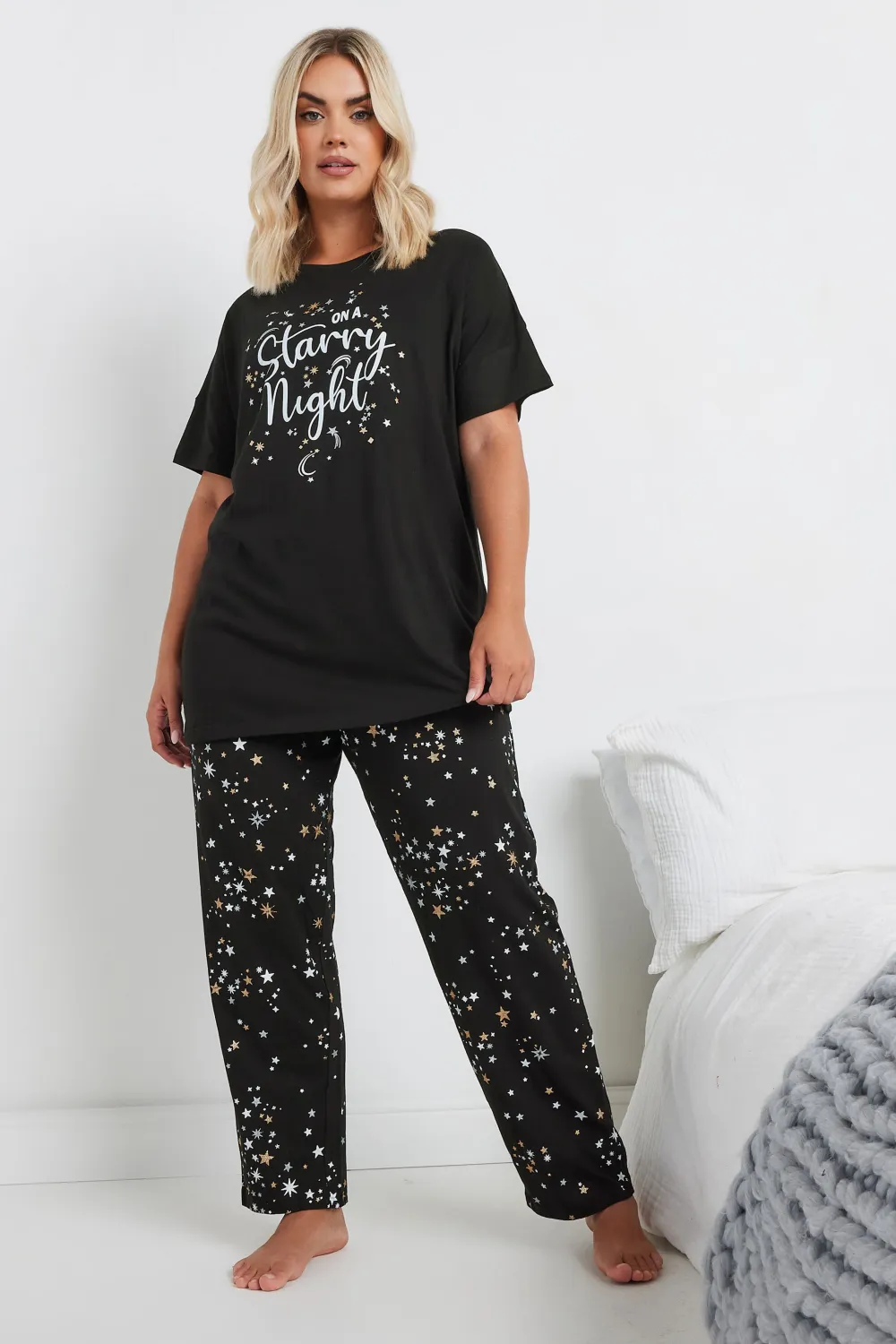 YOURS Curve Black 'On A Starry Night' Wide Leg Pyjama Gift Set