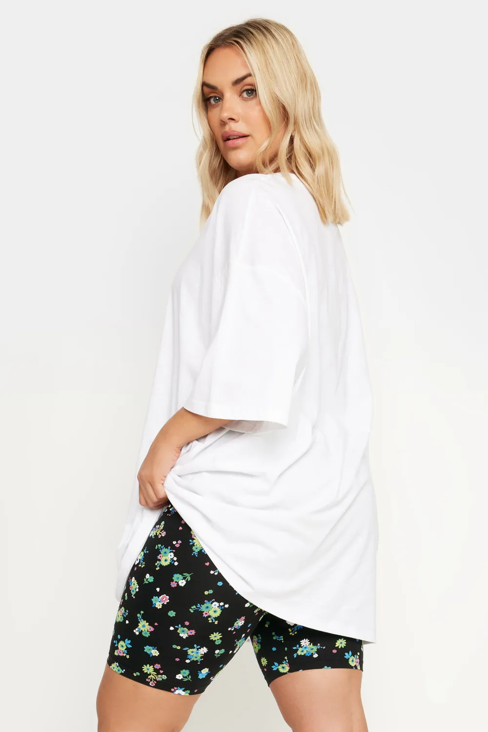 YOURS Curve 2 PACK Black Floral Print Cycling Shorts