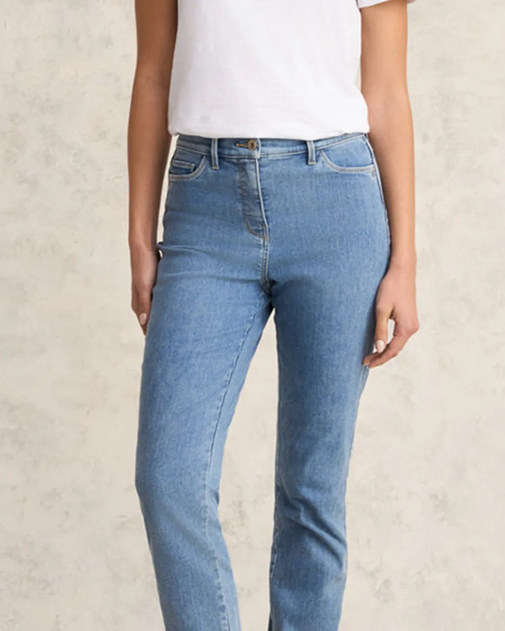 Classic Fit Straight Leg Jeans